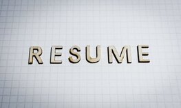 レジュメ（職務経歴書）とは？英語・英文で書くポイントと魅力的に見せる4つのコツ